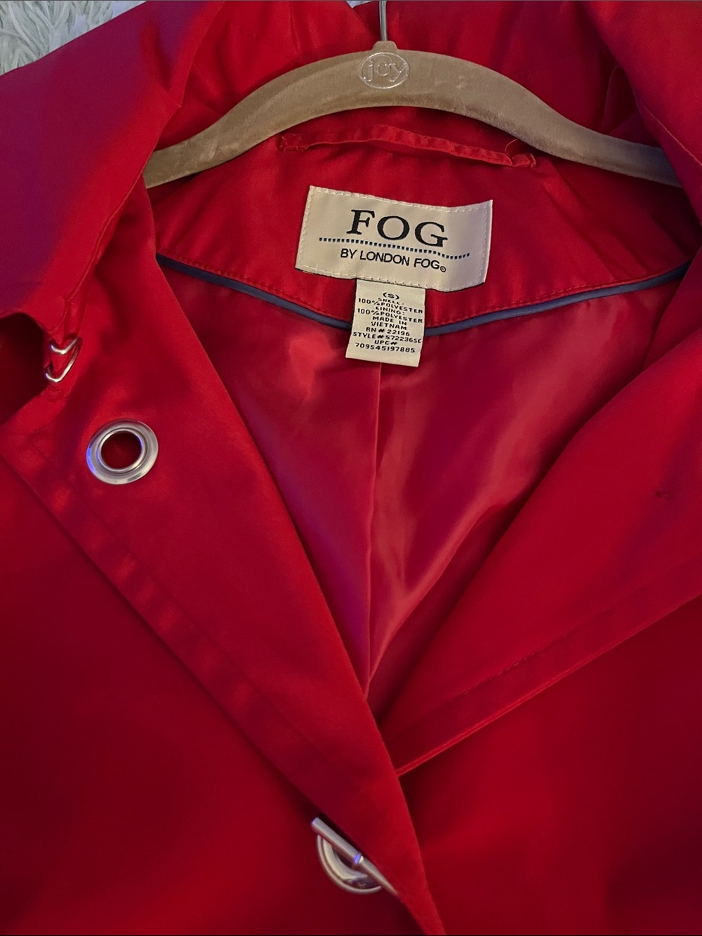 FOG by LONDON FOG RED/ SILVER TOGGLE COAT NEW SIZE S - Picture 2 of 14